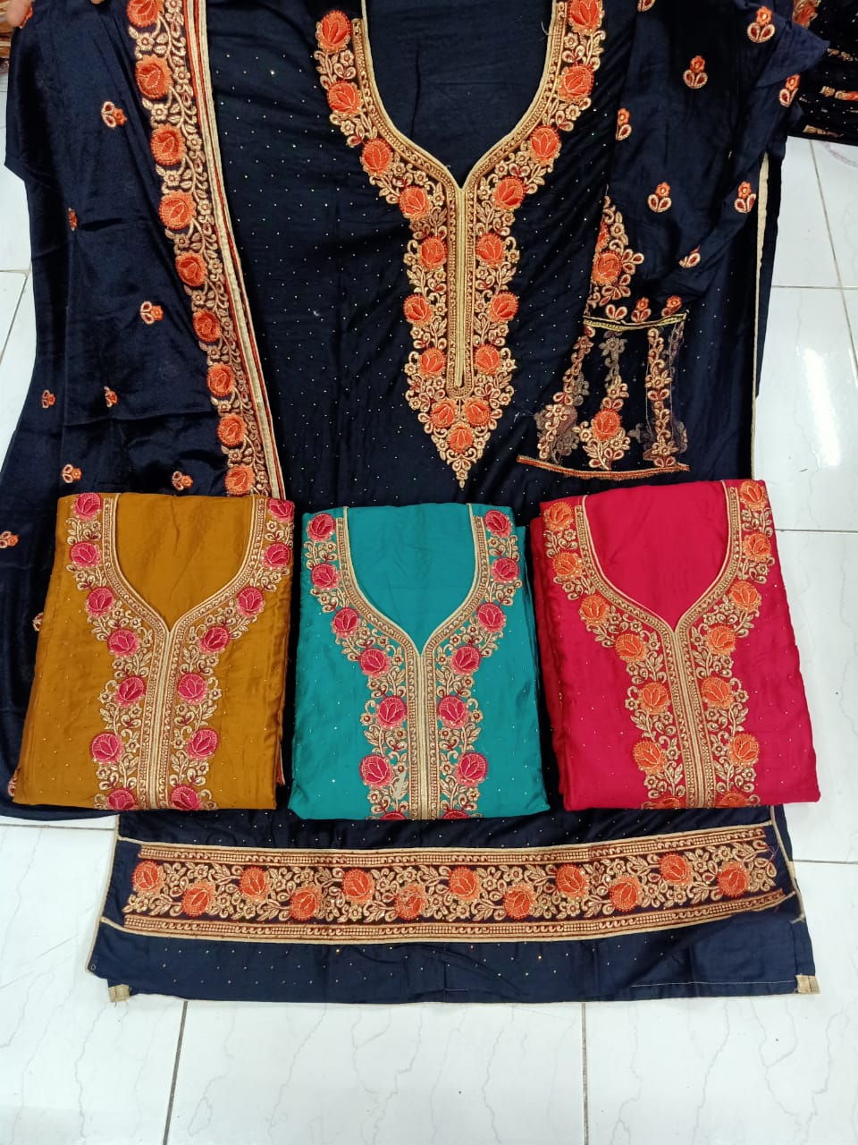Utsav Suits Present 4 Colour Matching Pure Jaam Salwar Kameez