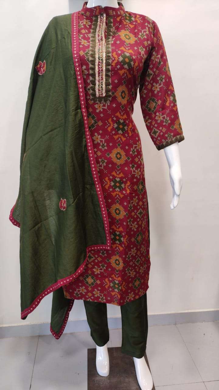 Pashmina Kurti With Pants And Applique Work Dupatta