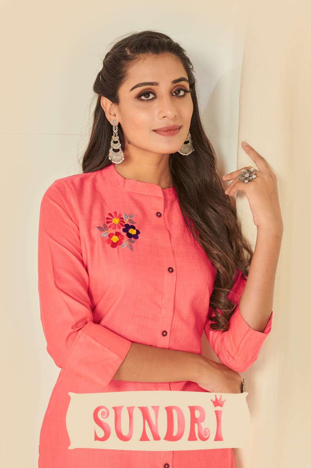 banwery sundari readymade simple kurtis wholesaler 