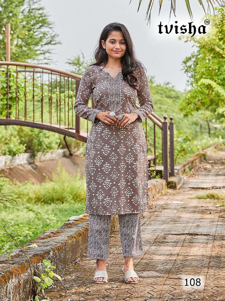 tvisha raashee ready to wear kurti with pant set at great price 