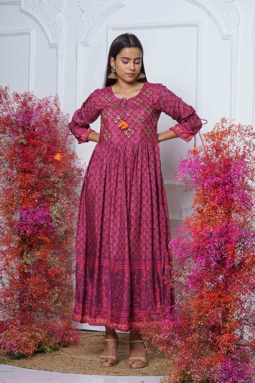 pr 1889 design muslin print gown combo set 