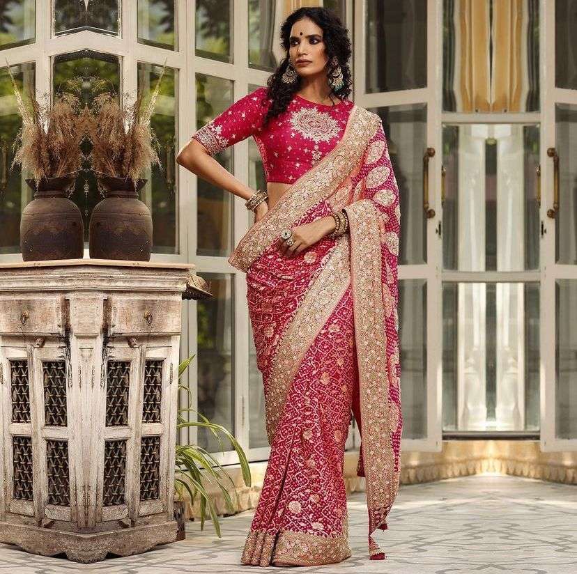 Eleted Banarasi Weaving Silk Saree & Blouse Mono Banglory