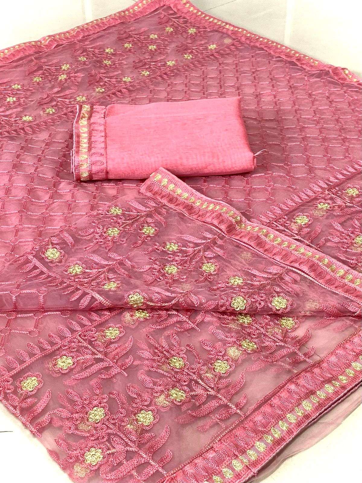 Vaamika 5 Soft Net Saree With Thread Embroidery & Blouse Banglory Silk