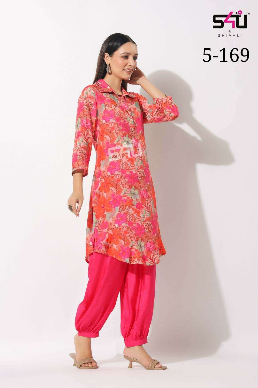 s4u pr 5-169 fancy beautiful print kurti with pant combo set