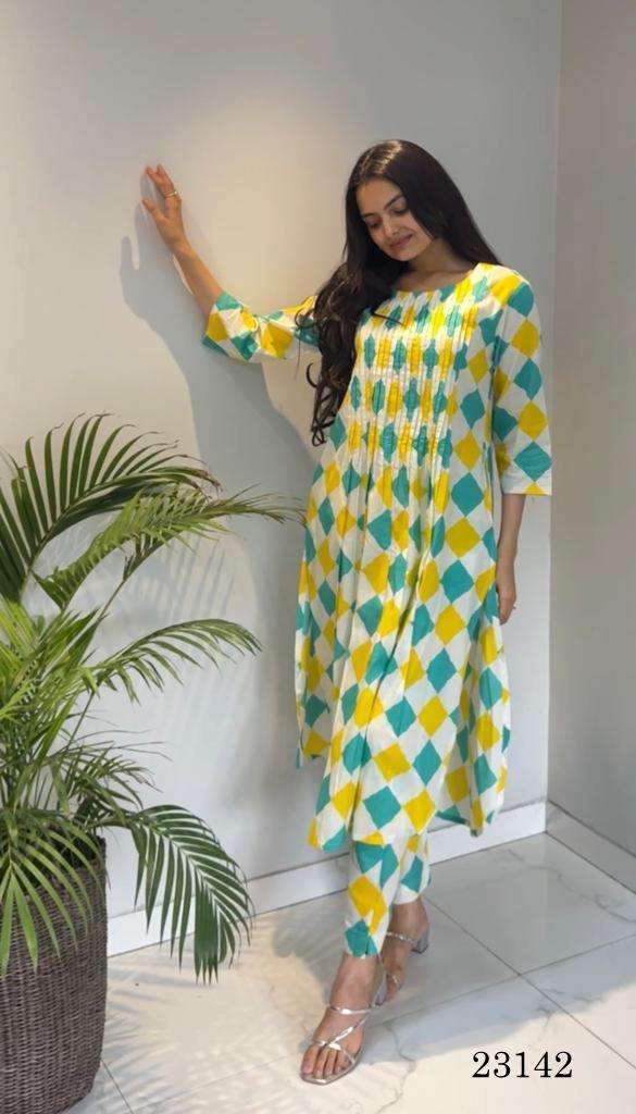 indira apparel 23142 fancy cambric cotton kurti with pant combo set