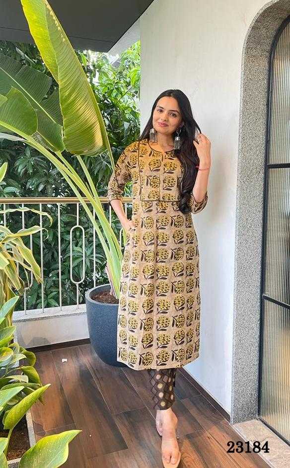 indira apparel 23184 readymade casual wear cotton kurti and pant combo set