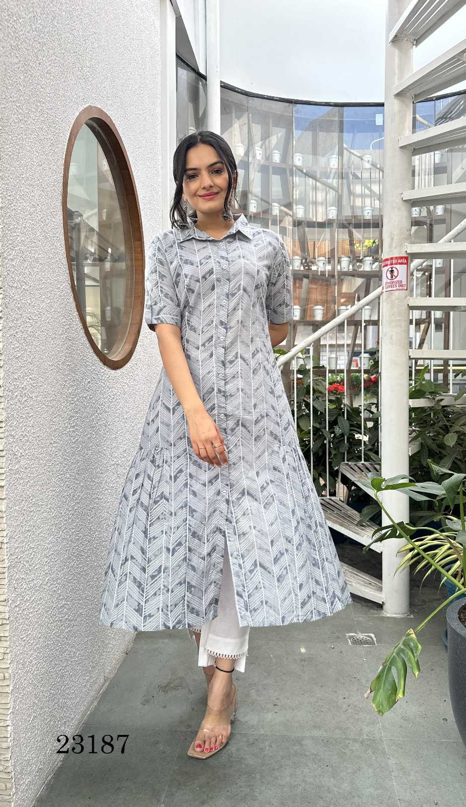 indira apparel 23187 readymade cotton a line flair kurti pant combo set