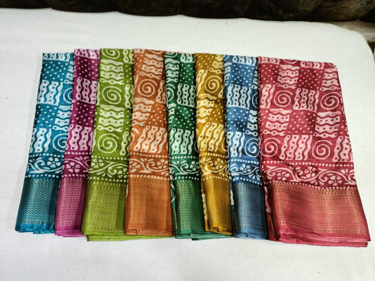 pr 1031 soft silk with blouse fancy sarees supplier