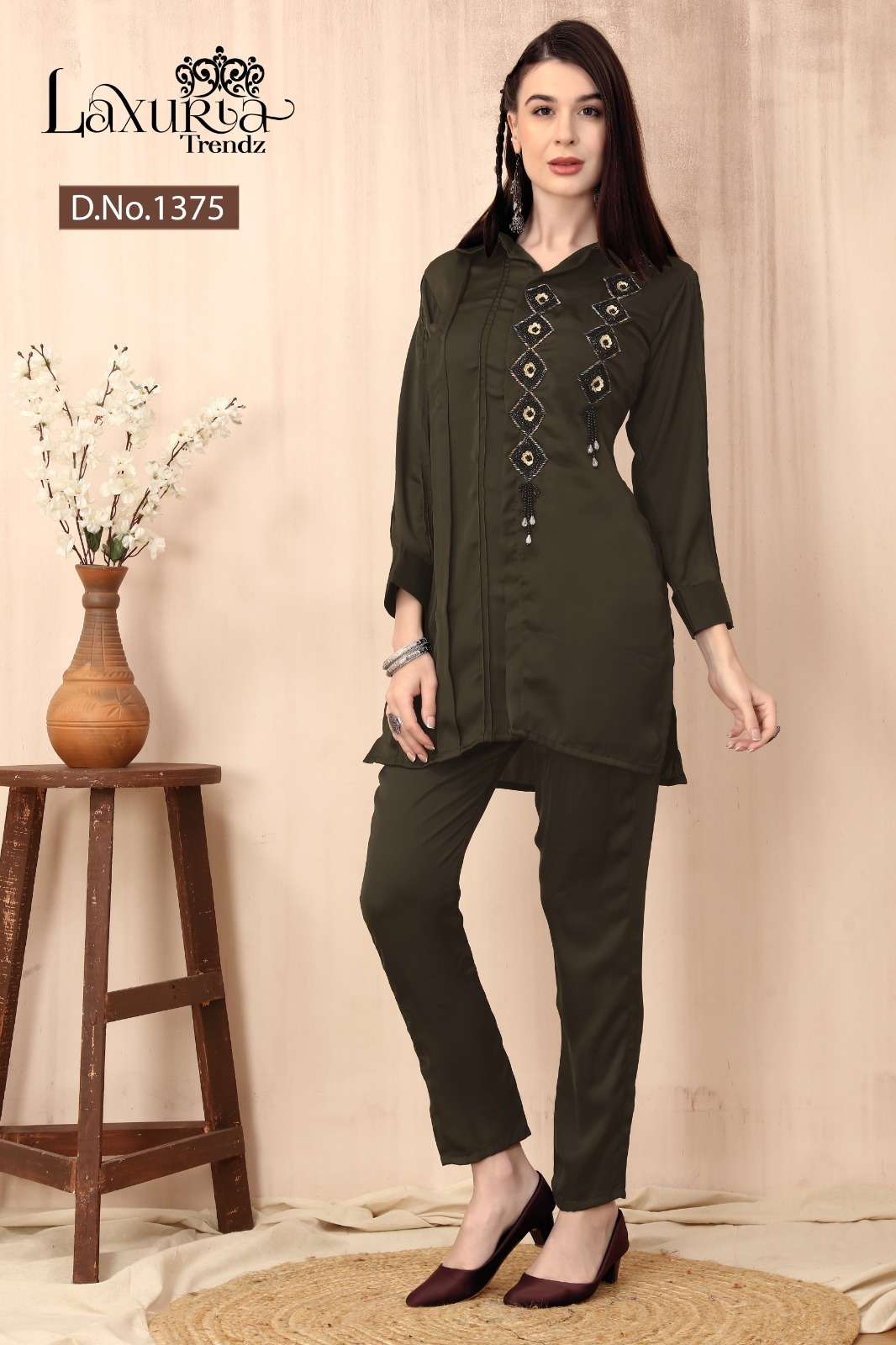 laxuria 1375 readymade pakistani cord set