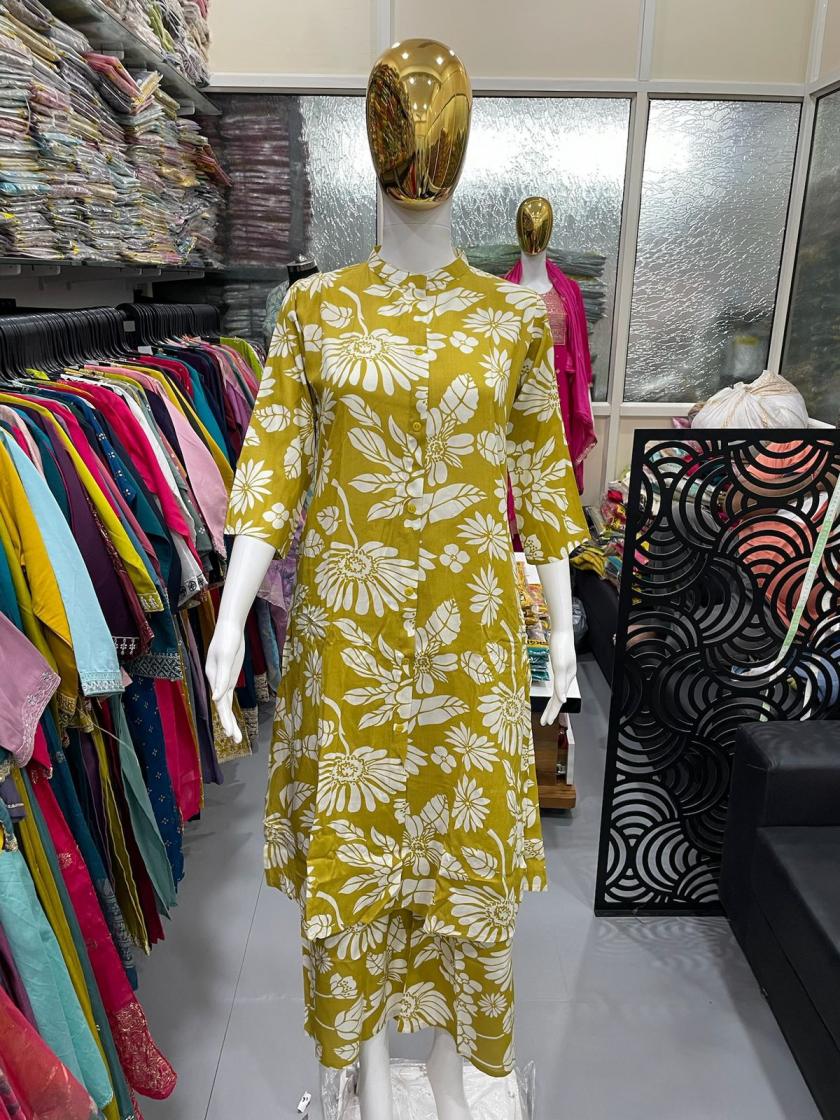 ferrari rayon a-line readymade stylish combo kurti with plazzo 