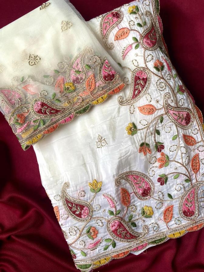 1021 crushed beautiful flower embroidory work sarees 