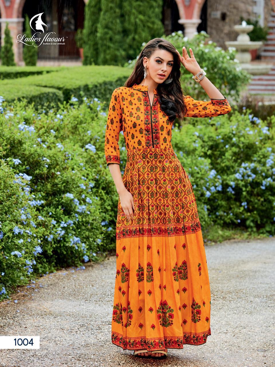Ladies Flavour Rangreza Long Gown Style Kurtis Latest Collection Online Shop