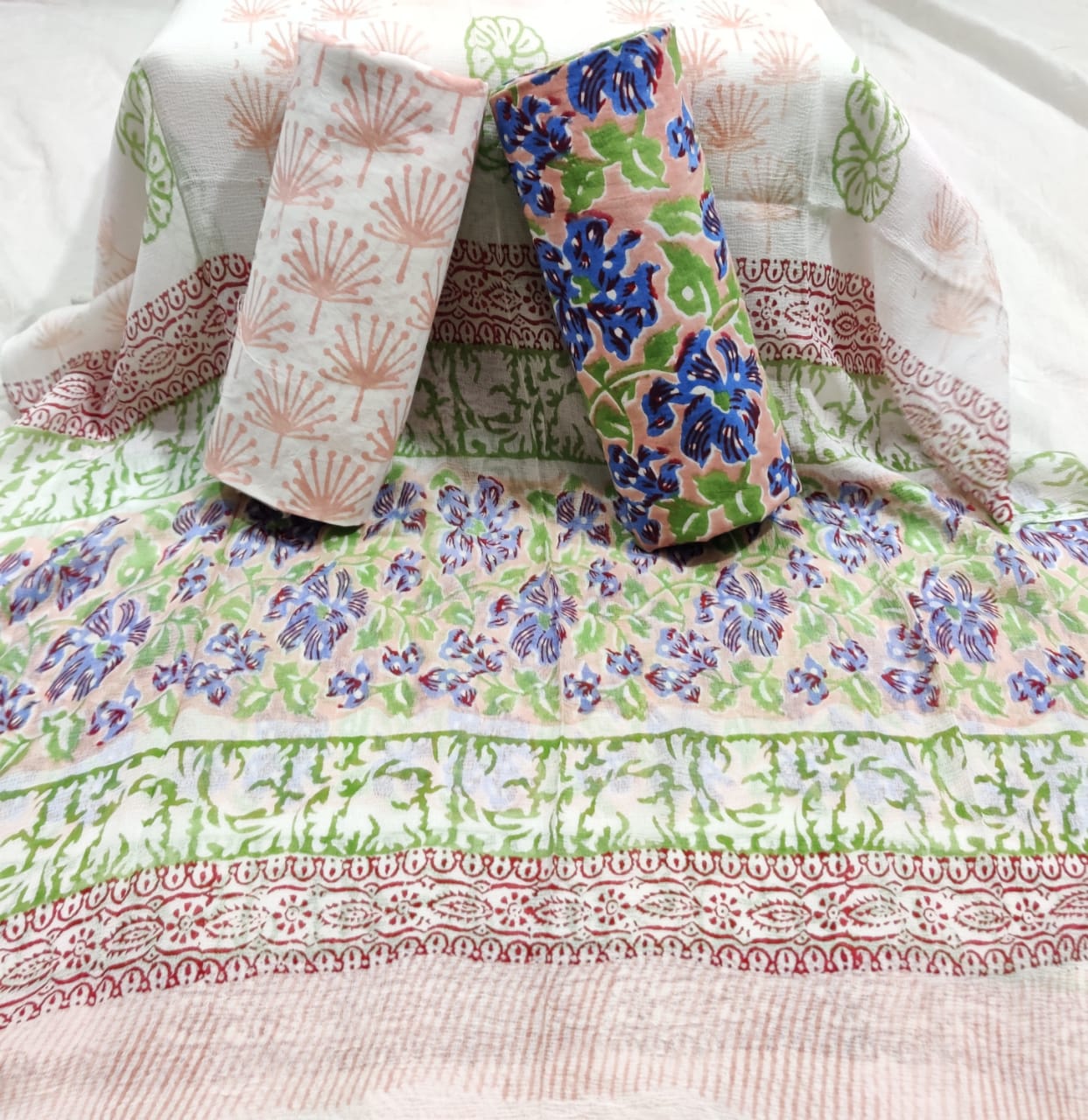 Non Catalog Cotton Printed Suits With Chiffon Dupatta Buy Online At Cheapest Rates