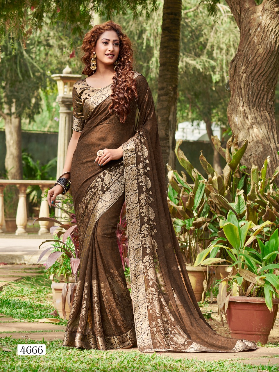 Libaas Vol 4 By Prita Paridhi Fancy Georgette With Printed Border Saree Catalogs