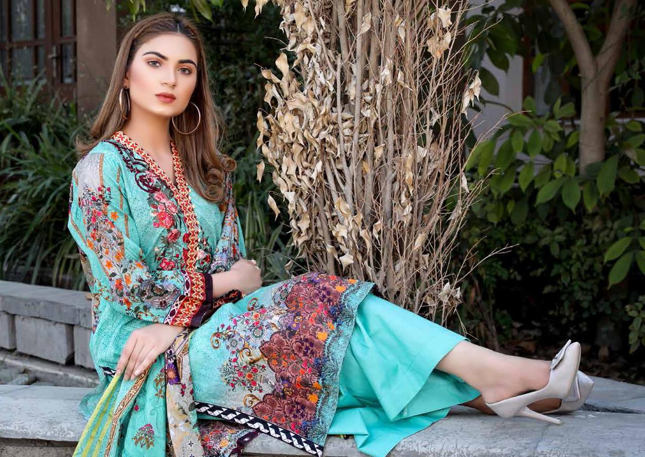 Yashika Presents Mahnoor Vol 2 Lawn Cotton Casual Wear Suits Exporter In Surat