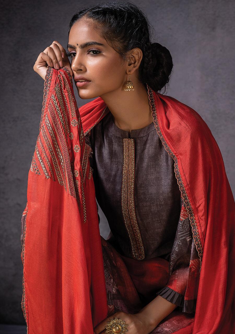 Naariti Launch Dor Muslin Silk With Digital Print Embroidery Work Heavy Suits Exporter