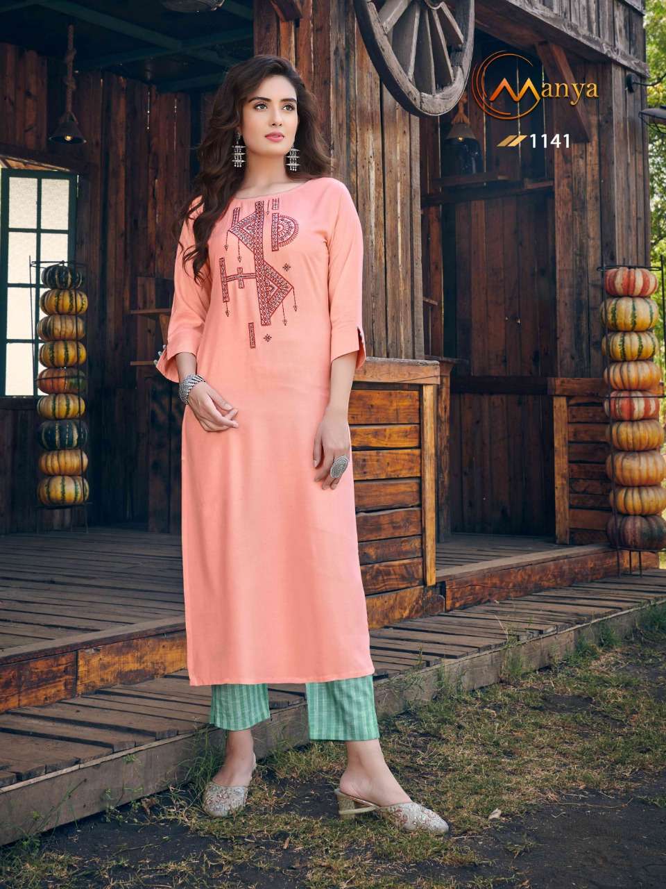 Glory By Mansi Fashion Kurti With Pant Set For Women