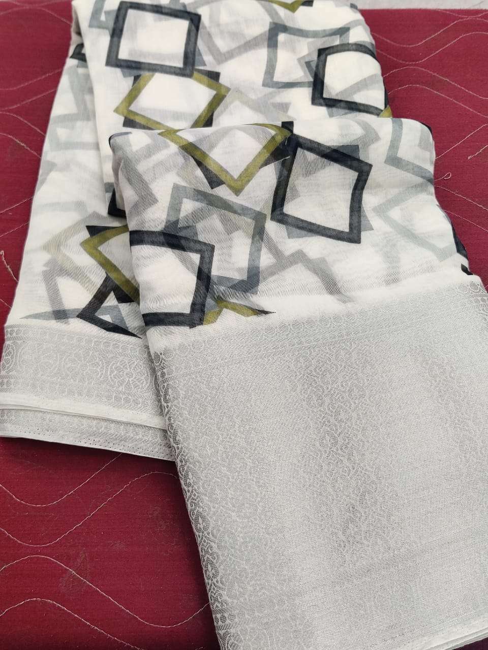 Lakshmana By Sr Brand Soft Cotton Saree Dealer