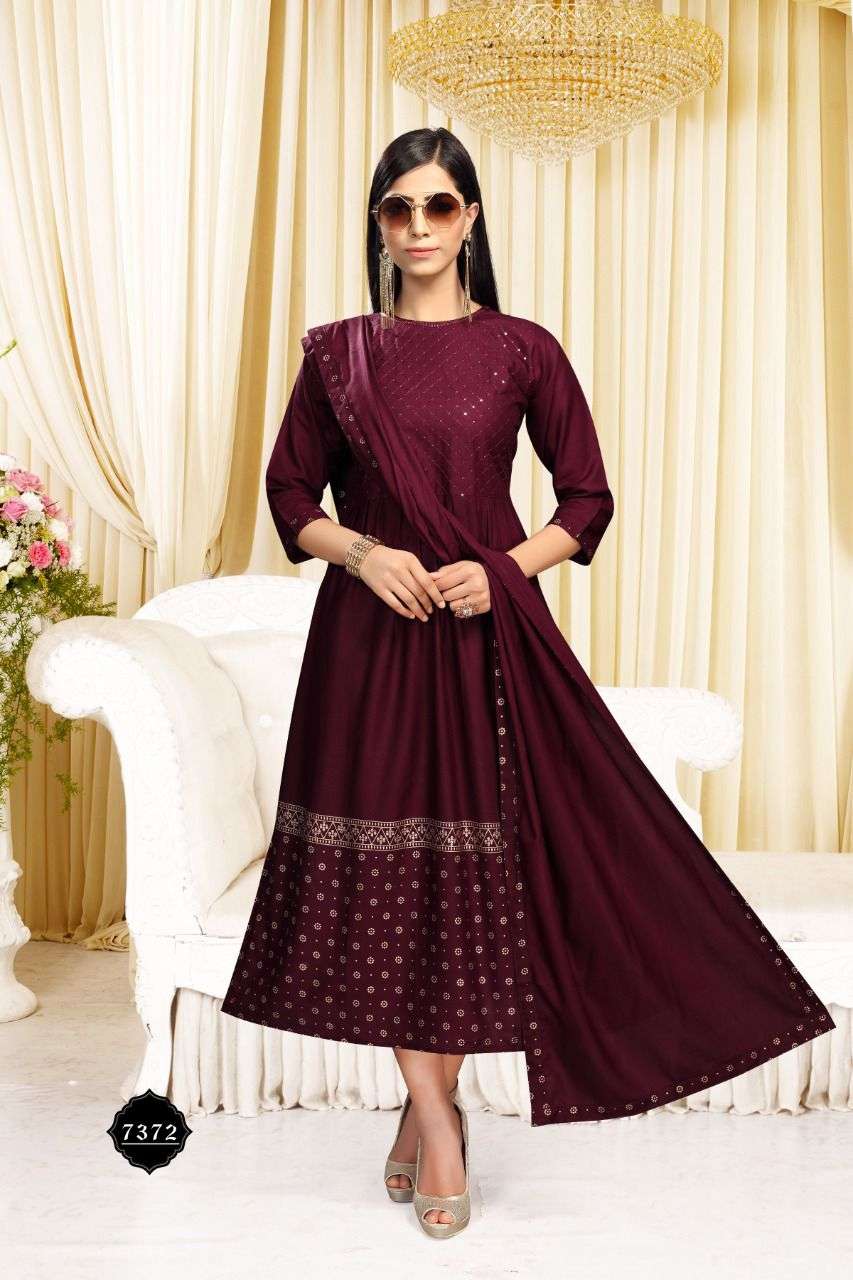 CRYSTAL HEAVY RAYON WORK AND FOIL PRINT WITH DUPATTA KURTI CATALOG WHOLESALER BEST RATE