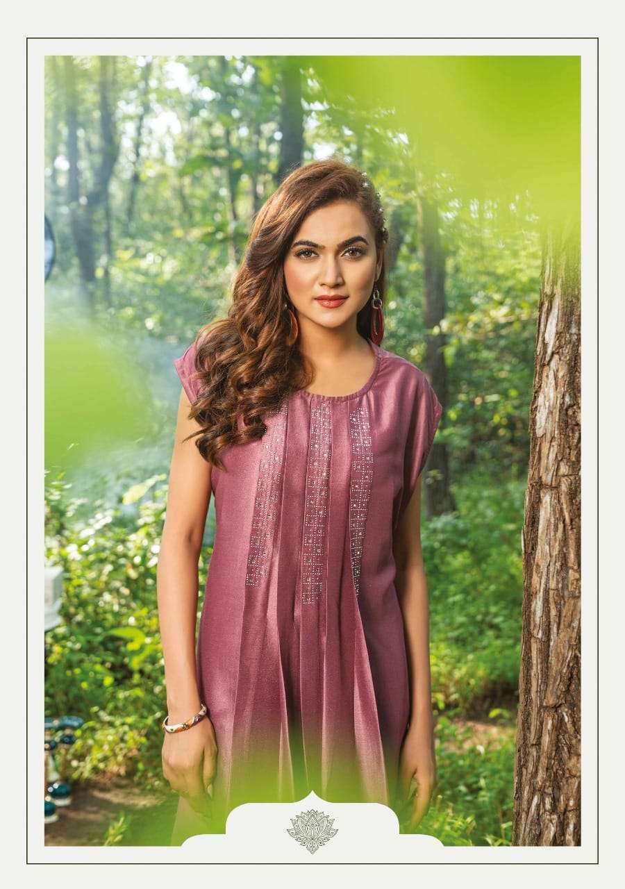 wanna anika chinon silk fancy big size kurtis exporter