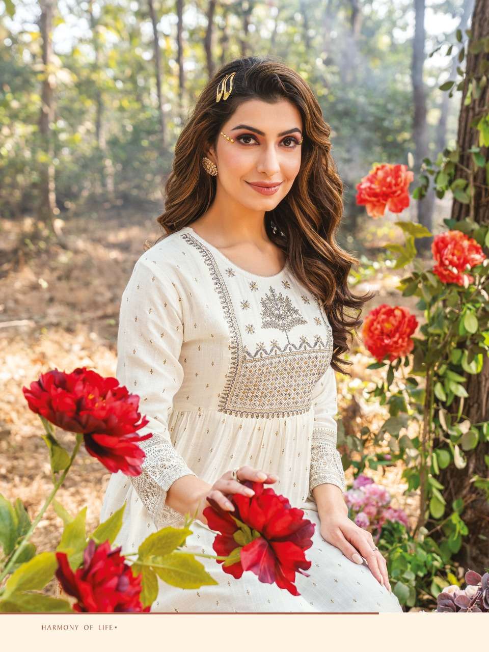 HERITAGE SAANJH VOL-3 RAYON & RAYON SLUB KURTI CATALOG WHOLESALER BEST RATE