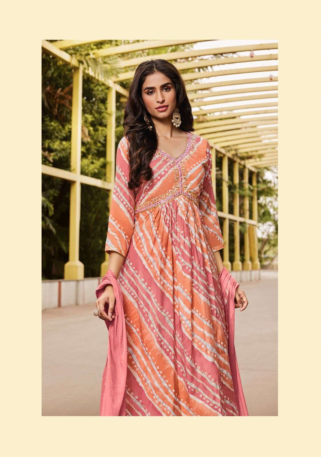 ladies flavour vinee fancy alia cut concept kurti with pant and dupatta catalogue 