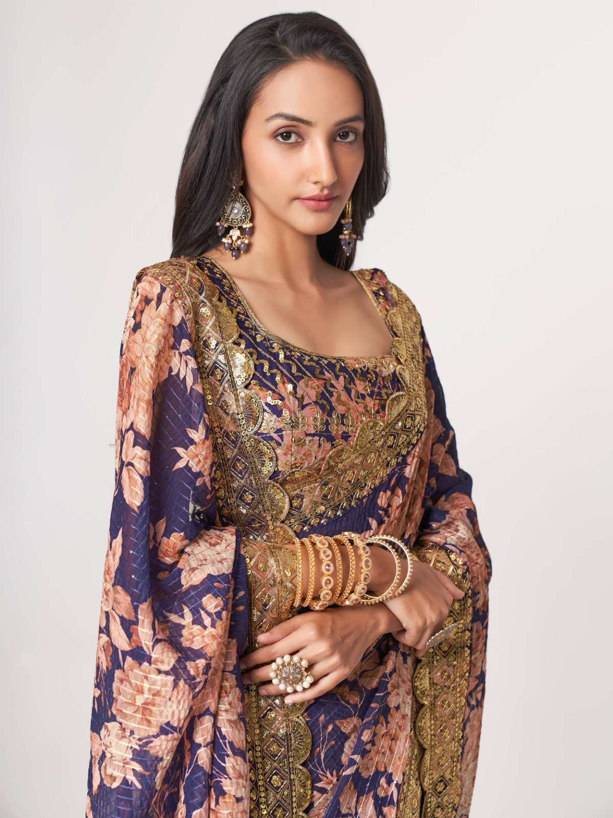 pr 1108 fancy floral printed purple color organza saree single design 