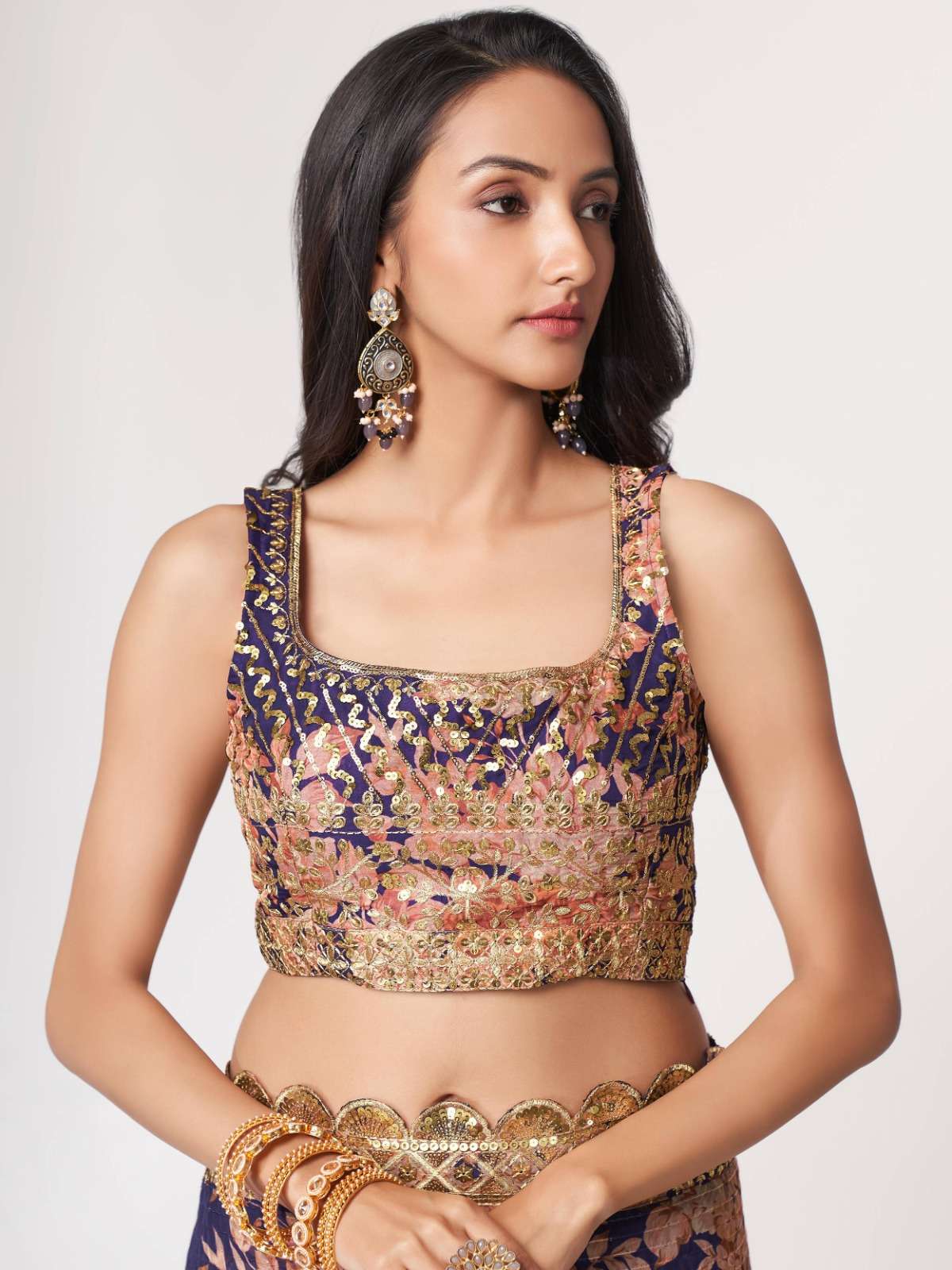 pr 1108 fancy floral printed purple color organza saree single design 