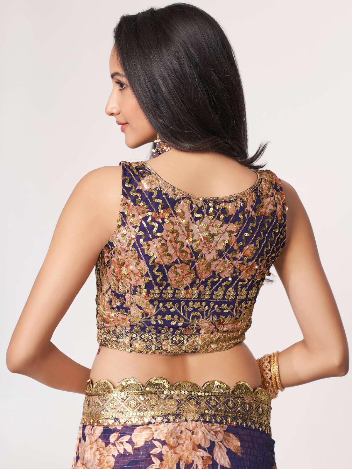 pr 1108 fancy floral printed purple color organza saree single design 