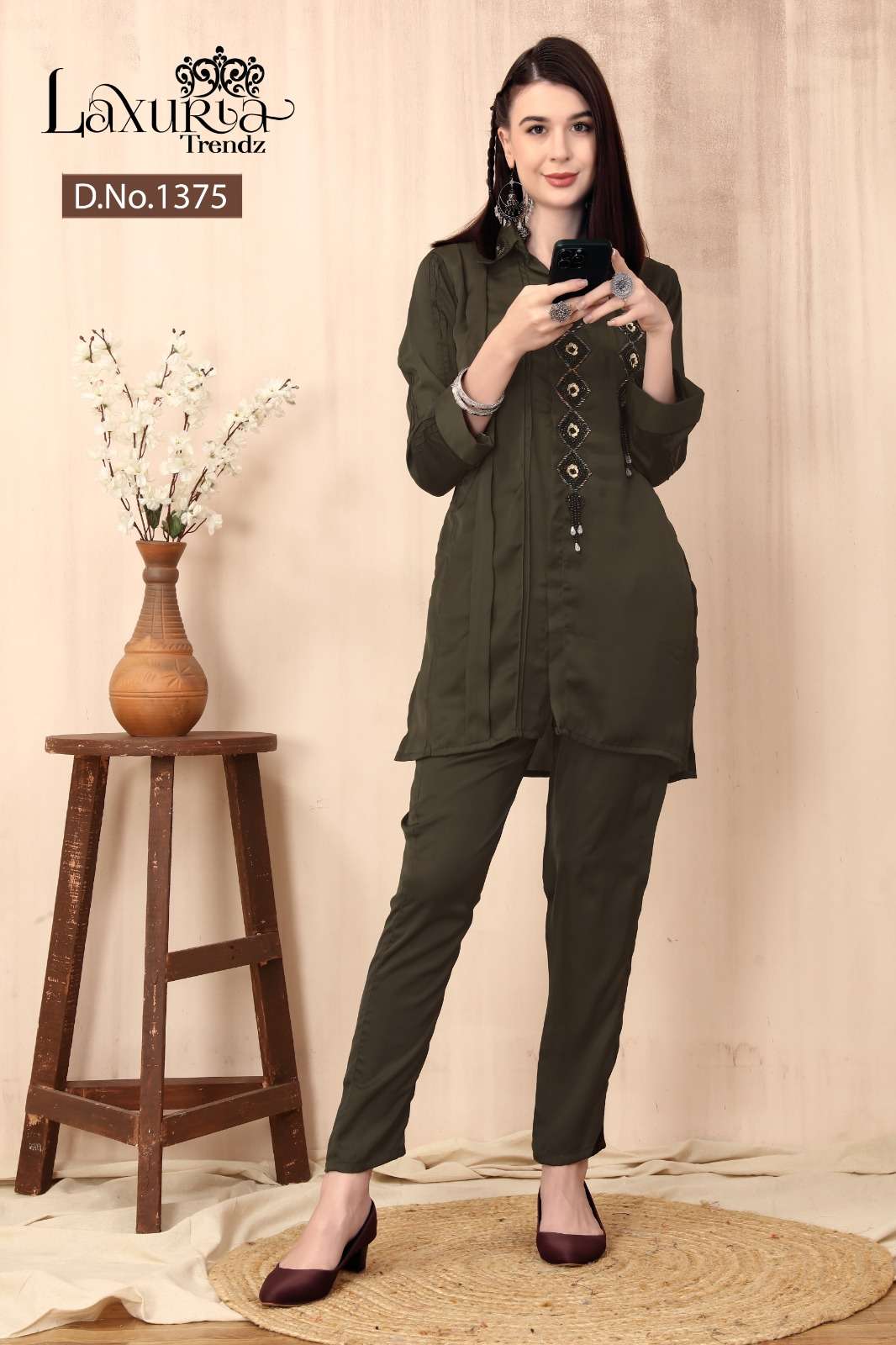 laxuria 1375 readymade pakistani cord set