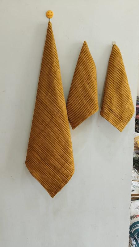 pr plain solid color fancy towel 3pcs set perfect for gifting purpose 