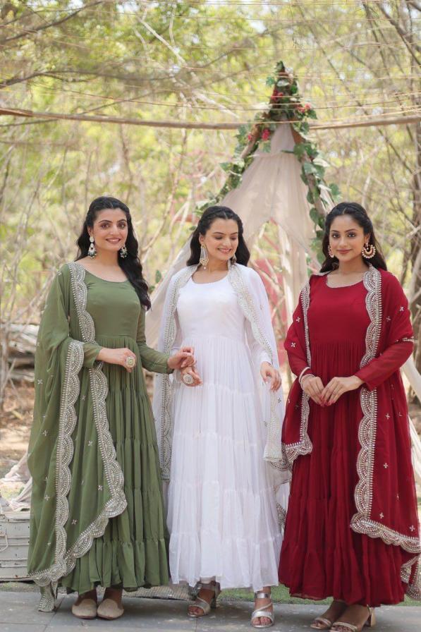 lw 9147 readymade faux georgette exclusive gown with dupatta 